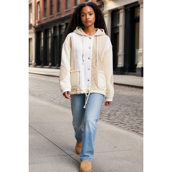 POL Jackets & Blazers - Pol Quilted Hooded Lightweight Cuddle Up Quilted Mixed Media Cream Jacket Large